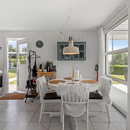 Feriehus Amazing In With House A Panoramic View